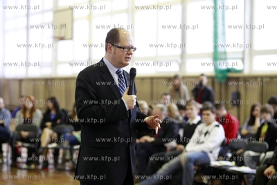Gdańsk Zaspa. XV Liceum Ogólnokształcącym im. Zjednoczonej...