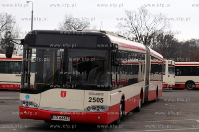Zajezdnia autobusowa ZKM przy ul. Hallera w Gdańsku....