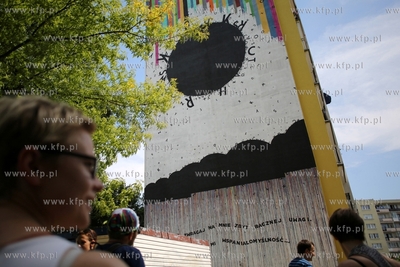 Spacer rowerowy po kolekcji murali na osiedlu Gdańsk...