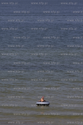 Piaski. Plaża.
11.08.2015
fot. Krzysztof Mystkowski...