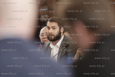 XVII nadzwyczajną sesję Rady Miasta Sopotu, na której...