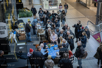 Centrum Handlowe Manhattan. Premiera albumu "Fot. Zbigniew...