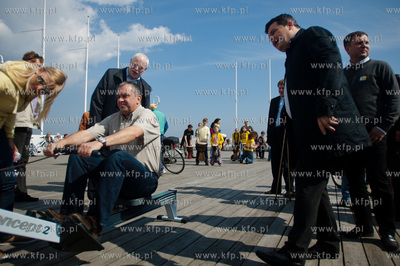 Sopot. Skwer Kuracyjny. Pola Nadziei na Pomorzu - wielka...