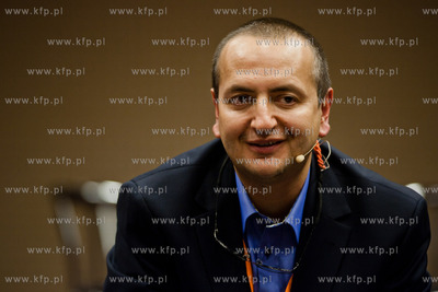 Gdansk. Centrum konferencyjno-wystawiennicze Amber...