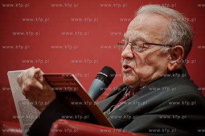 Gdansk. Biblioteka Manhattan w CH Manhattan. Spotkanie...