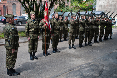 Gdansk. Pomnik Pamieci Polakow mieszkających na Wolyniu....