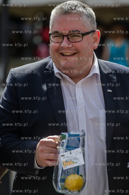 Gdansk. Dlugi Targ. Akcja pt. Szanowna Pani, Szanowny...