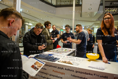Gdansk. Galeria Baltycka. Uniwersalna Strefa Nauki...