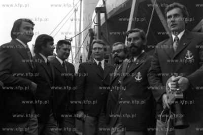 Na pokladzie statku PLO Jastarnia - Bor powrocila do...