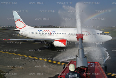 Gdansk , Rebiechowo Nz. Boeing 737-36N linii Bmibaby...