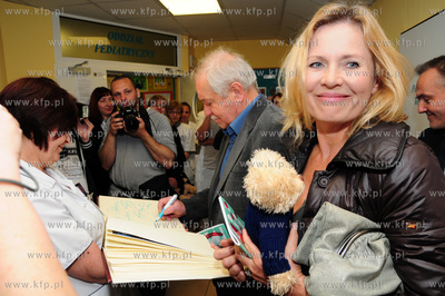 Oddzial Dziececy Szpitala Miejskiego w Gdyni. Odwiedziny...