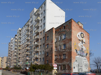 Gdynia Srodmiescie o dzielnica Portowa. Nz Stara kamienica...