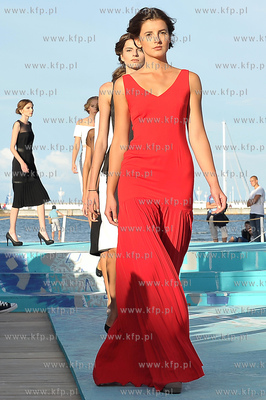 Sopot Fashion Week. Pokaz mody Strefa Fashion - L'Emi...