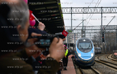 Gdynia. Ekspres Trojki, czyli specjalny przejazad pociagu...