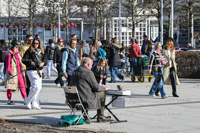 Sopot. Wiosenna pogoda spowodowała zwiększony ruch...
