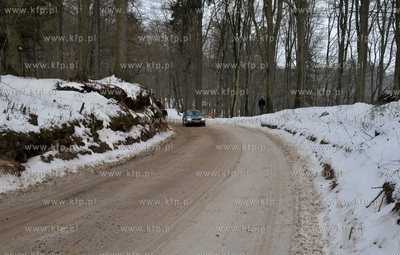 Lesna droga pomiedzy Sulminem na Kaszubach, a Otominem....