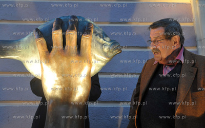 Gdansk, ul. Szeroka. Gdanska Galeria Guntera Grassa...