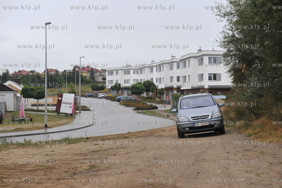 Gdansk, Jasien. Bloki przy ulicy Jasienskiej. 28.08.2015...