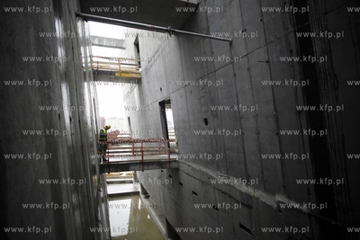 Gdansk. Uroczystość zawieszenia wiechy na budowanym...