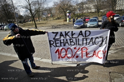 Gdansk. Protest zwiazkow zawodowych Szpitala Specjalistycznego...