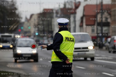 Kontrola policjantow ruchu drogowego stanu trzezwosci...