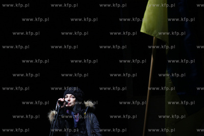 Manifestacja poparcia dla Ukrainy na Placu Solidarnosci...