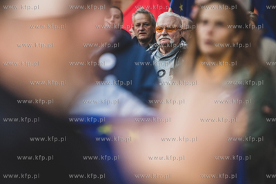 Gdańsk. Długi Targ. Demonstracja pt. My Zostajemy...