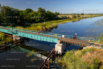 Żuławka Kolej Dojazdowa. Most obrotowy w Rybinie....