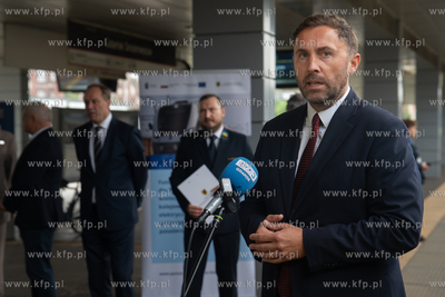 Przystanek SKM Śródmieście. Prezentacja nowych pociągów...