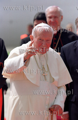Papiez Jan Pawel II w Trojmiescie. Powitanie na gdanskim...