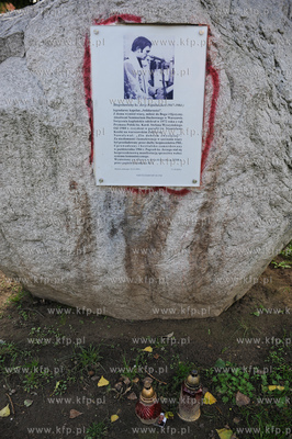 Slupsk. Obelisk poswiecony pamieci Blogoslawionego...