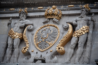 Gdansk. Konferencja prasowa i przeciecie wstegi przez...