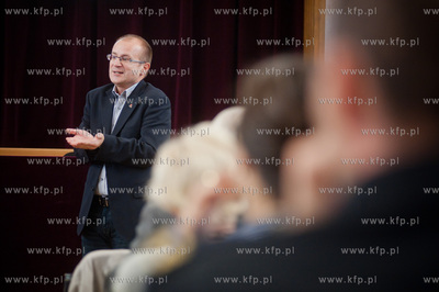 Gdansk. Aula Centrum Ksztalcenia Ustawicznego im. marszalka...
