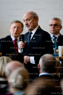 Gdansk. Siedziba NSZZ Solidarnosc. Sala Akwen. Spotkanie...