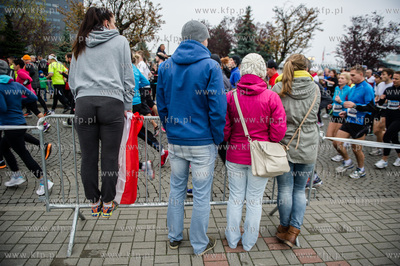 Gdynia. Skwer Kosciuszki. Start Biegu Niepodleglosci....