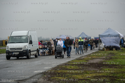 Gielda samochodowa w Pruszczu Gdanskim. Jedno z
najwiekszych...