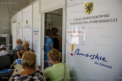 Gdańsk. Targ Węglowy. Przygotowane na czas Jarmarku...