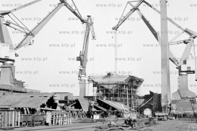 Stocznia im. Komuny Paryskiej w Gdyni.
16.01.1978
3styczen78_z.kosycarz_p22
Fot....