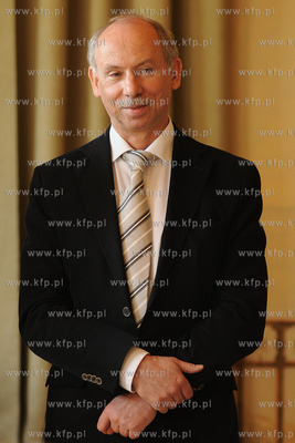 Janusz Lewandowski - europosel w Parlamencie Europejskim....