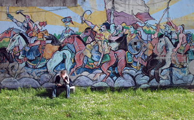 Murales - prace artysty Rafala Roskowinskiego na rogu...