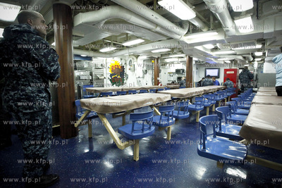 Zatoka Gdanska. Okret Marynarki Wojennej USA, USS RAMAGE...