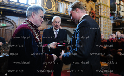 Gdansk. Dwor Artusa. Wreczenie Medali sw. Wojciecha...