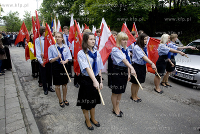 Uroczystosc odsloniecia dwoch tablic pamiatkowych na...