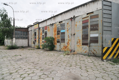 Hale dawnej zajezdni autobusowej w Gdyni. Uroczyste...