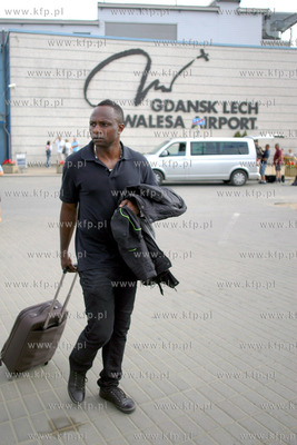 Emmanuel Olisadebe przylecial do Gdanska aby wziac...