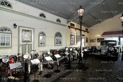 W Gdynskim Muzeum Motoryzacji odbyla sie Wielka Premiera...