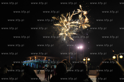 Pokaz fajerwerkow na sopockim molo z okazji nowego...
