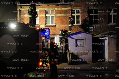 Gdansk Orunia. Pozar mieszkania przy ulicy Malomiejskiej...