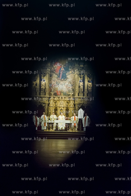 Msza Wieczerzy Pańskiej w Wielki Czwartek  inny niż...