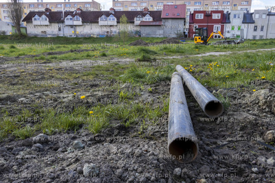 Pierwszy prace na budowie placu rekreacyjno - zabawowego...